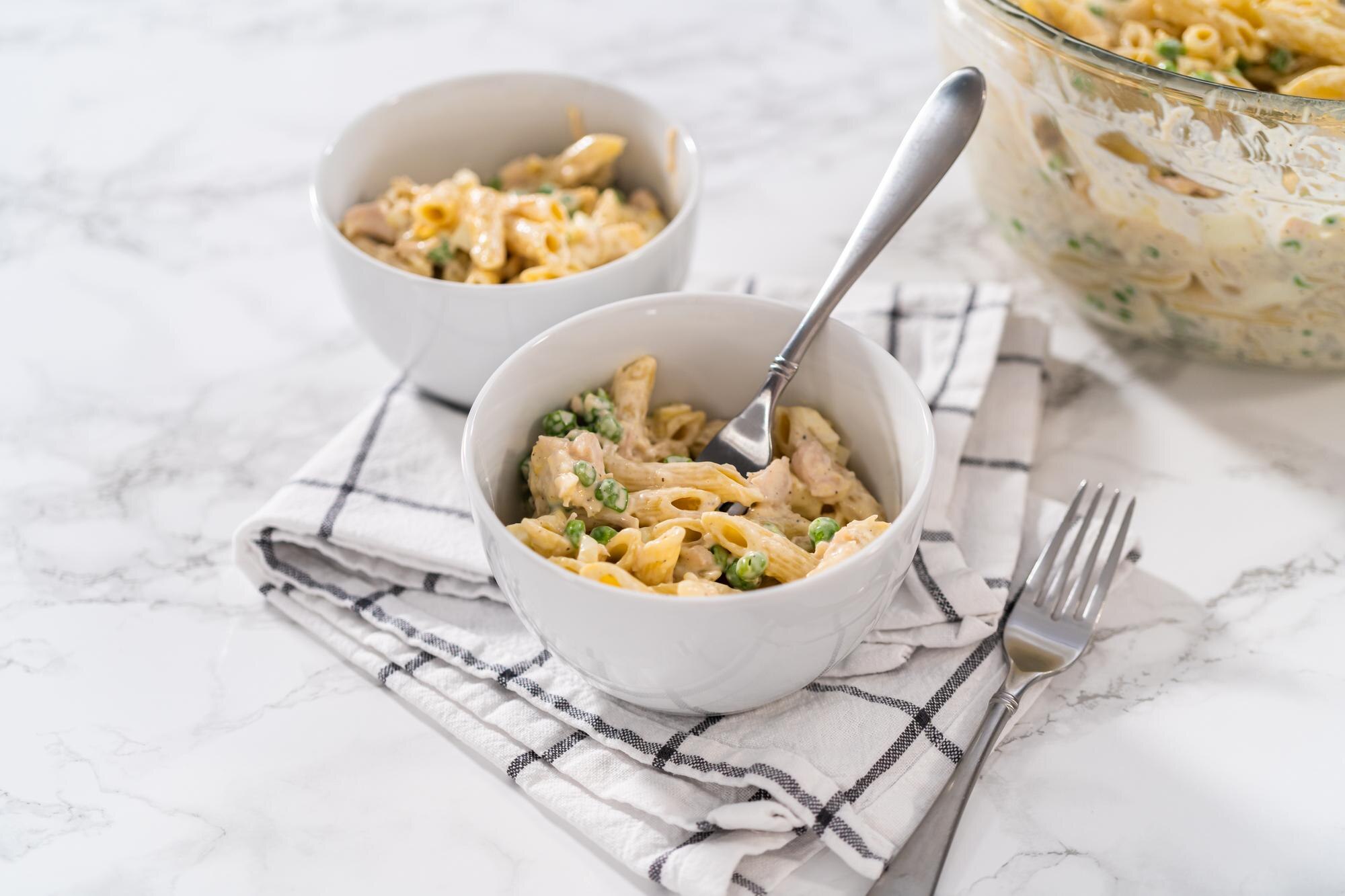 Pastasallad med kyckling som passar bra i matlåda