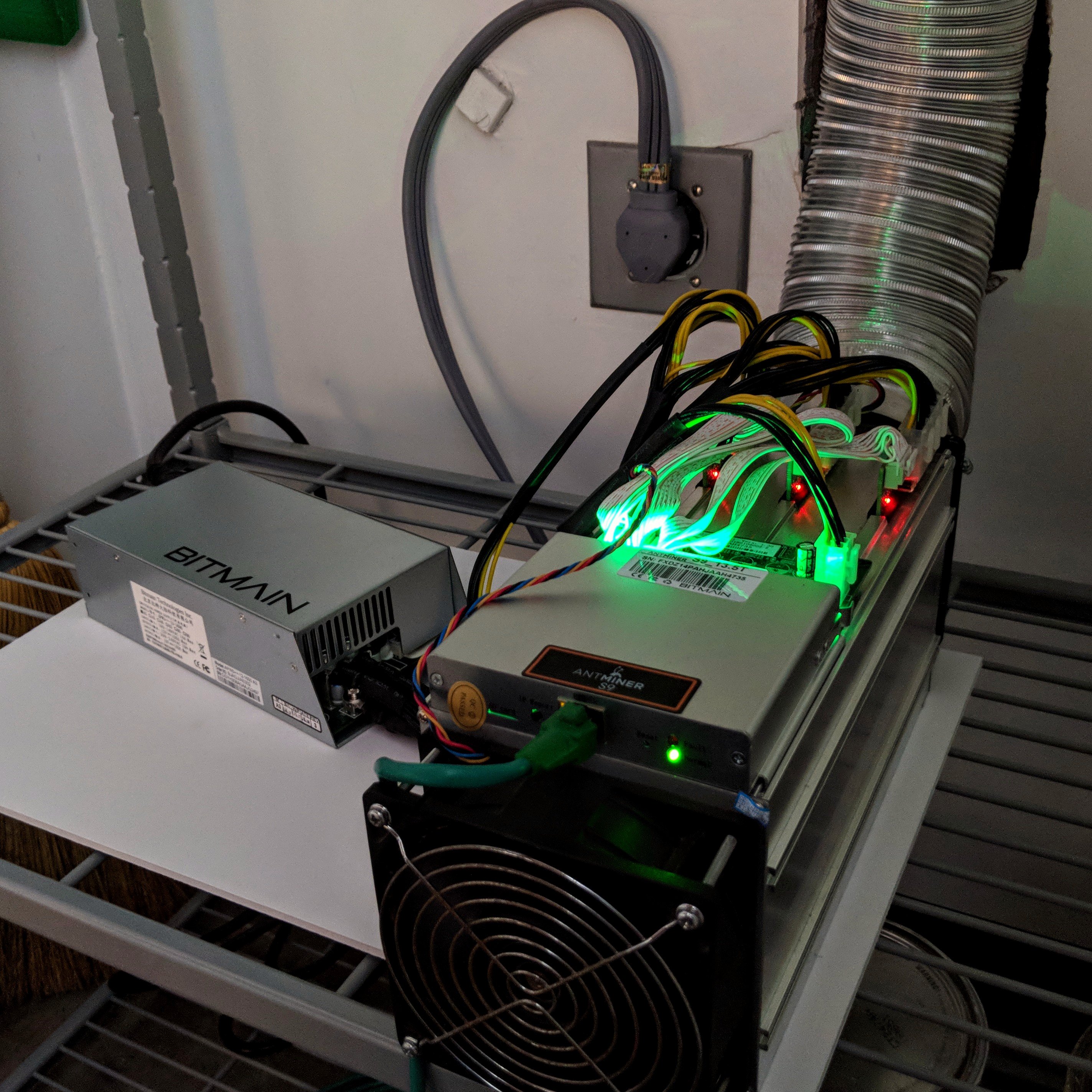 Allt du behöver veta om Bitcoin-halvering Vad är Bitcoin-halvering?