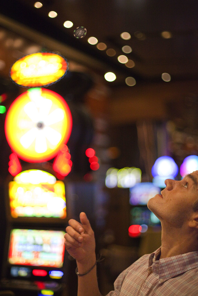 Spelautomat som illustrerar jämförelse mellan free spins utan omsättningskrav och vanliga free spins