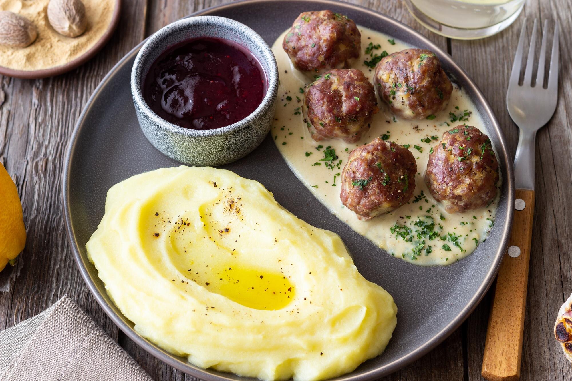 Köttbullens dag 2026 – datum, historia, recept och klassiska tillbehör