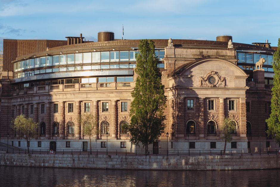 Illustrationsbild av Riksdagshuset i Stockholm inför riksdagsvalet 2026. Bilden visar inte Novus opinionsmätning eller någon specifik valhändelse.