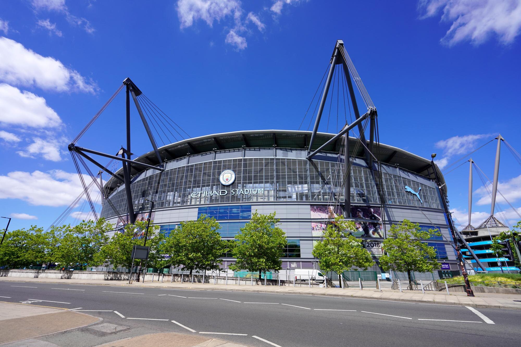 Premier League på TV 2026/27 – Viaplay, Prime Video och så ser du alla matcher