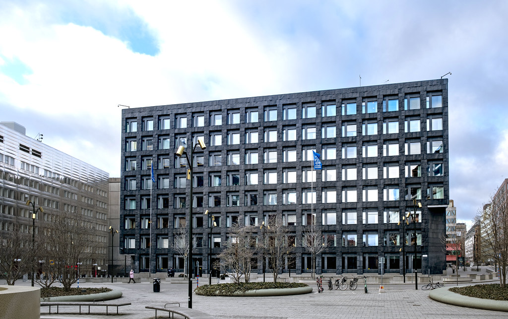 Riksbanken lämnar styrräntan oförändrad på 1,75 procent