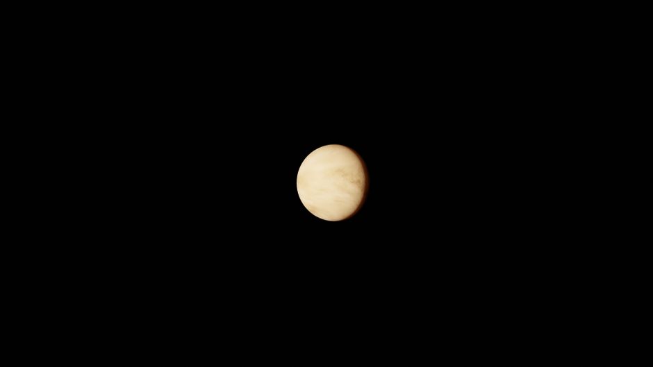 Ny studie: Venus kan ha haft en måne som föll tillbaka mot planeten