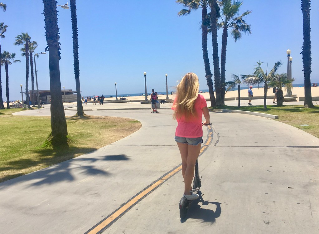Vad är Xiaomi Electric Scooter 4 Pro värd begagnad 2026? Pris och batterikoll